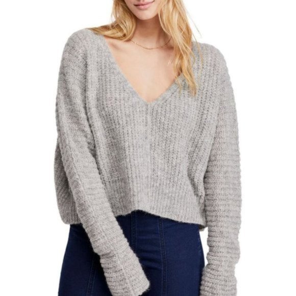 Free People Sweaters - NWOT FREE PEOPLE Moonbeam Alpaca Sweater Grey M